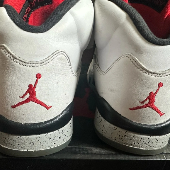 Jordan 5 Retro White Cement (10.5) - Picture 9 of 9